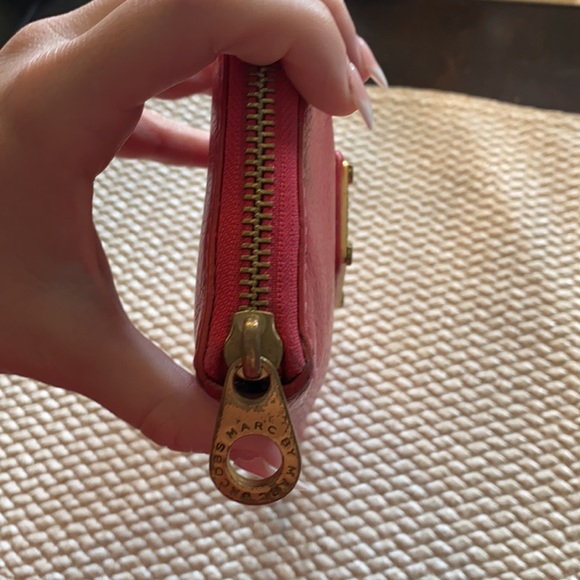 Marc Jacobs wallet - Picture 9 of 9